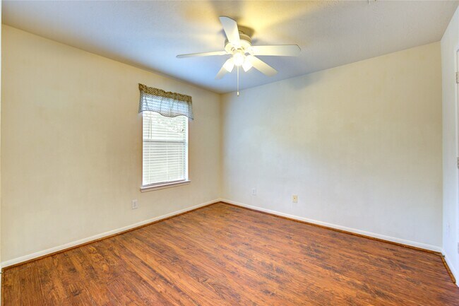 Building Photo - 20519 Buckskin Trail Ct