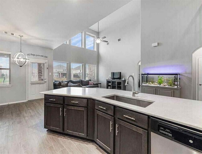Building Photo - 3822 Venosa Ct