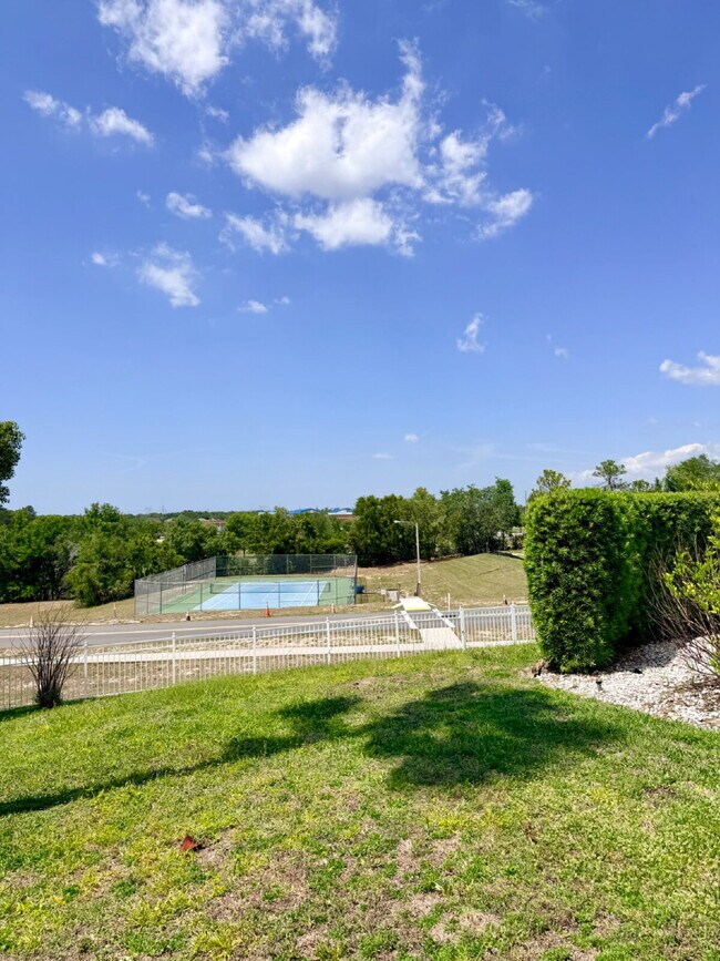 Building Photo - Beautifully maintained POOL home for Rent.