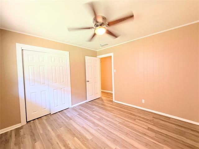 Building Photo - 1336 Crestview Dr