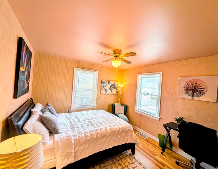 Building Photo - 3123 W 55th Ave