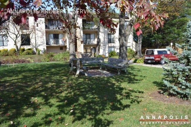 Building Photo - 2572 Riva Rd
