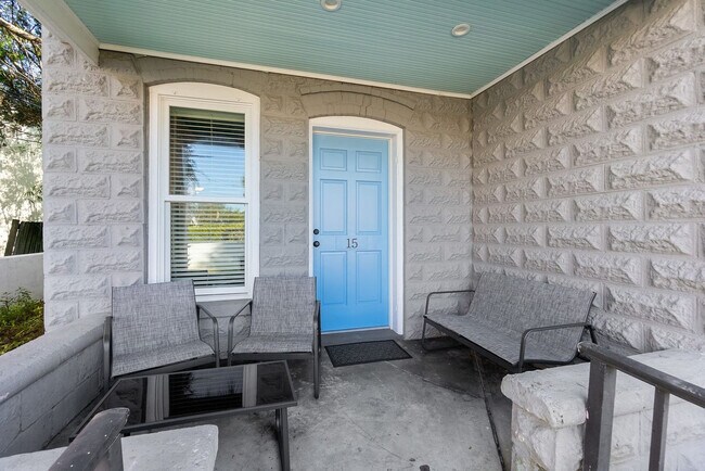 Building Photo - 15 Old Mission Ave