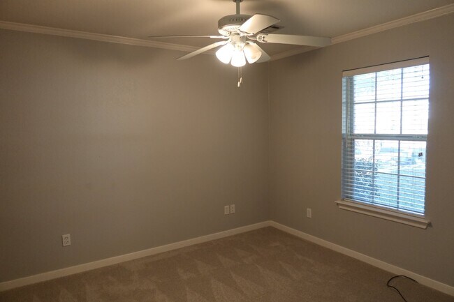 Building Photo - Charming 3-Bedroom Home with 2 Full Bathrooms in Waco, TX - Must See!
