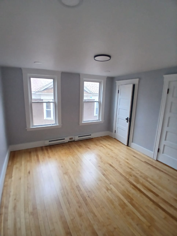 Building Photo - 8 Agawam St
