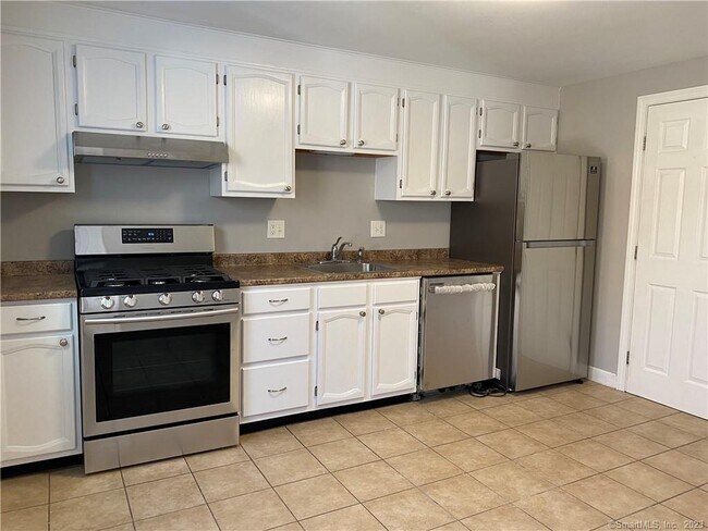 Building Photo - 21 Allspice Ln