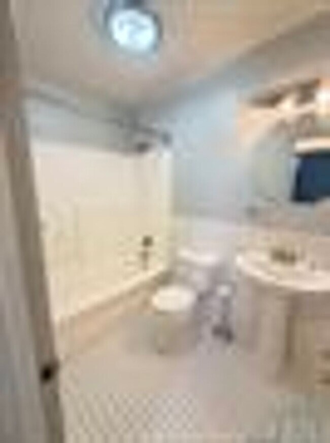 Building Photo - One of a kind 3 Bedroom 4 Bathroom Home next to the Meadows Park in Dakota Dunes SD!