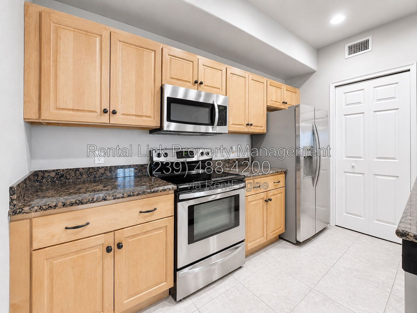 Building Photo - 13100 Bella Casa Cir