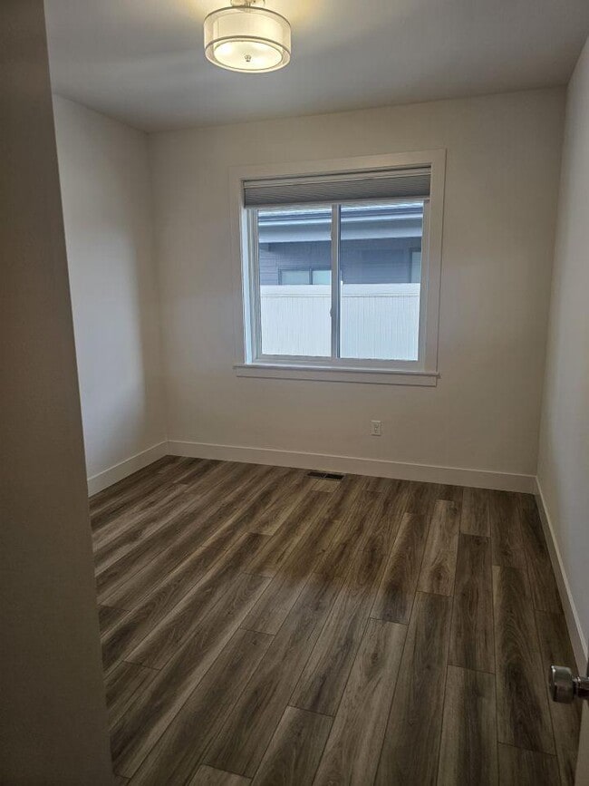 Building Photo - 3 bedroom in Billings MT 59106
