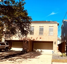 Building Photo - 913 Birdsall St