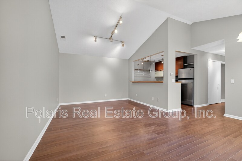Building Photo - 1737 E 56th St