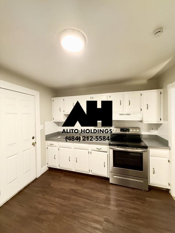 Building Photo - 1012 W Turner St