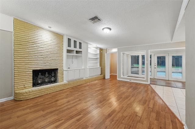 Building Photo - 1425 Wreyhill Dr