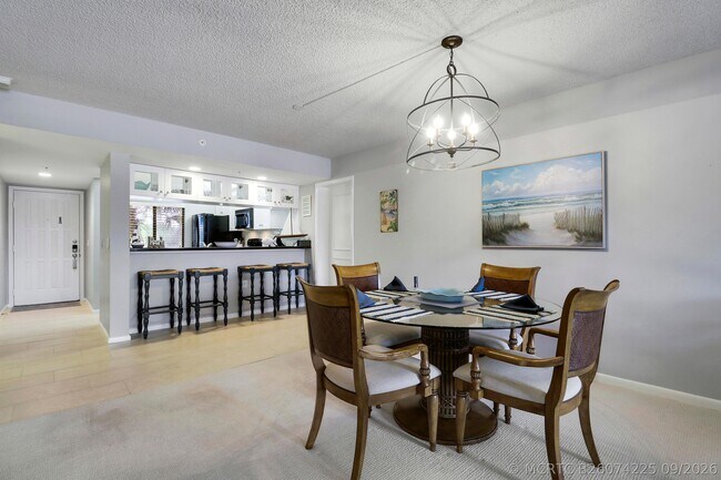 Building Photo - 1601 Marina Isle Way