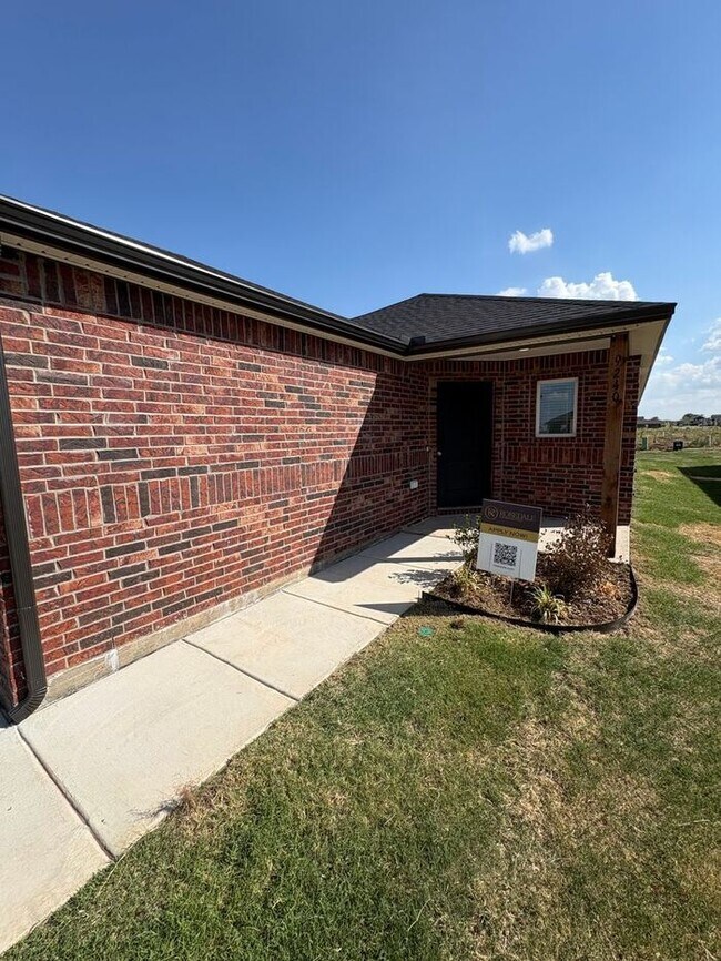 Building Photo - Modern New Construction 4 Bedroom, 2 Bathroom Home in Yukon with Open Living Spaces