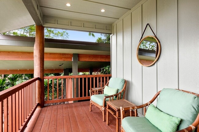 Building Photo - Secluded 1BD/1BA Cottage with Ocean Views