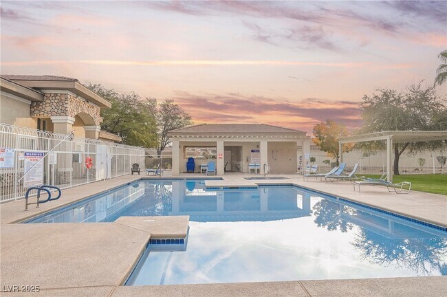 Building Photo - 833 Aspen Peak Loop