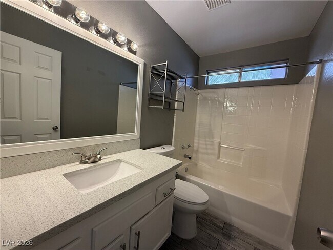 Building Photo - 4520 Bradpoint Dr