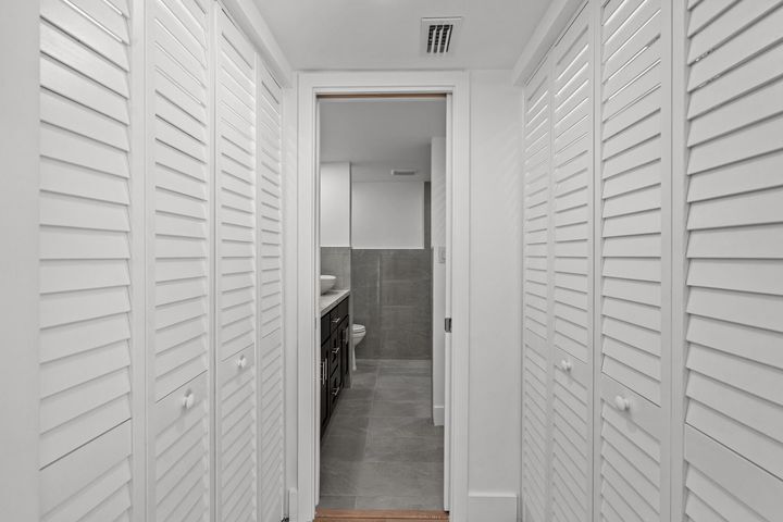 Building Photo - 22188 Boca Rancho Dr