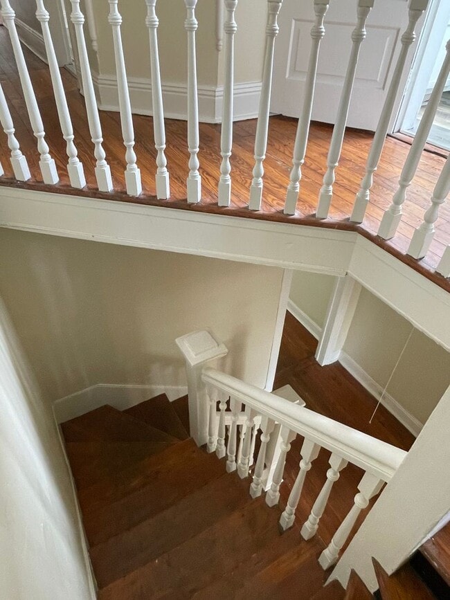 Building Photo - Charming 3 bedroom close to Freret Street, Uptown, Downtown and MORE!!!