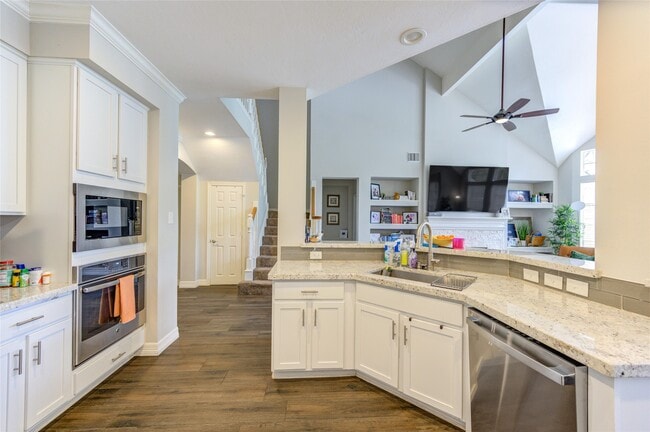 Building Photo - 5318 Pebble Way Ln