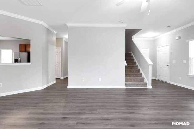 Building Photo - 3 Bedroom Single Family Home in Columbia