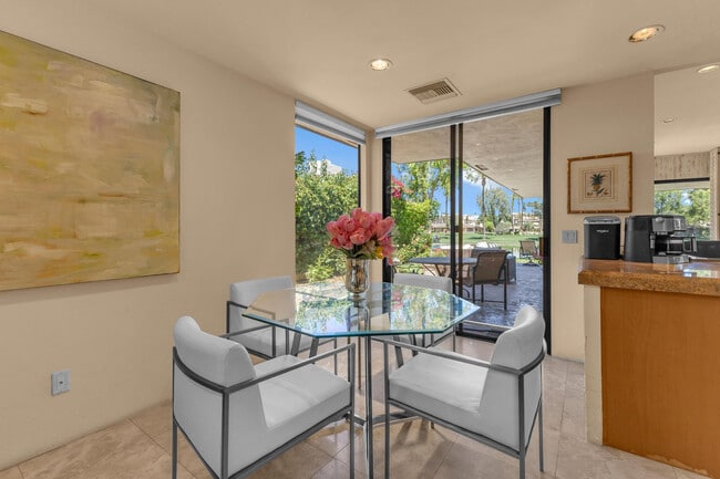 Building Photo - 24 Columbia Dr