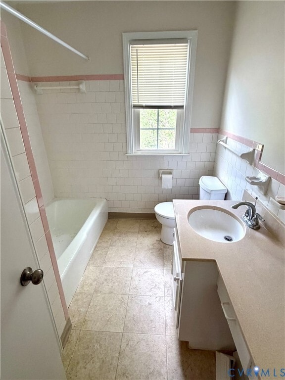 Building Photo - 11402 Creekside Dr