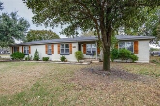 Building Photo - 1200 Tipps Rd