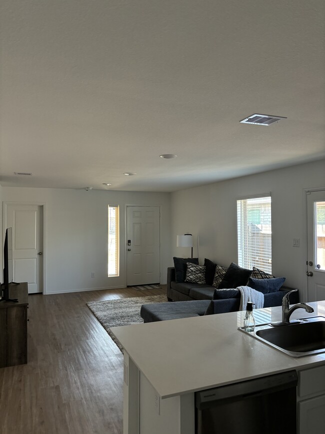 Kitchen into living room - 9130 Burnet Fields Dr