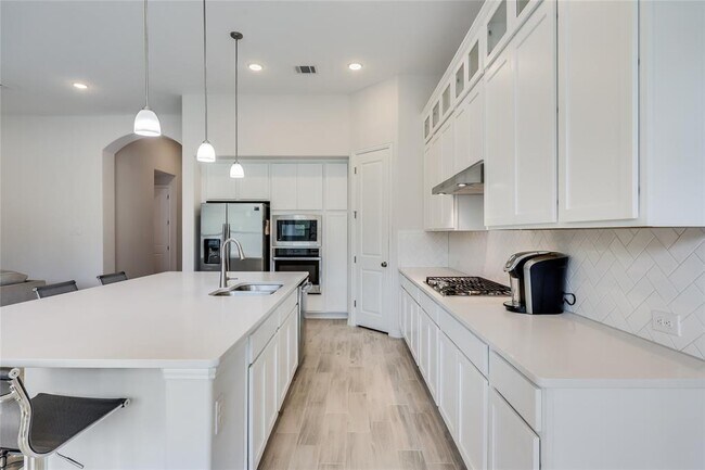 Building Photo - 7705 Pace Ravine Dr