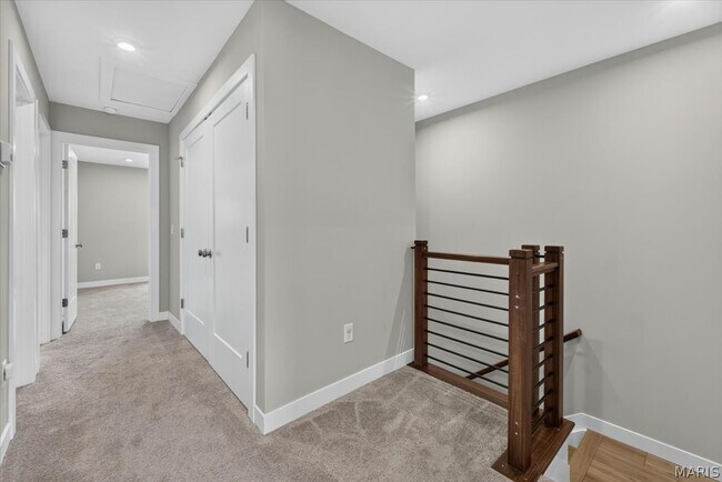 Building Photo - 8933 Eager Rd