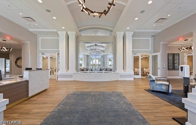 Building Photo - 10135 Colonial Country Club Blvd