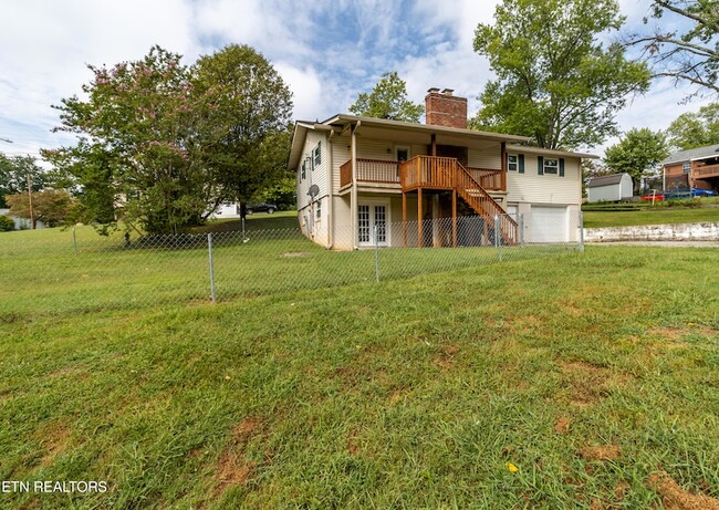 Building Photo - 2344 Alice Bell Rd