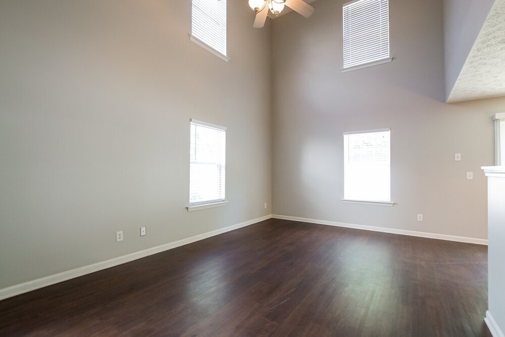 Building Photo - 186 Ilex Dr