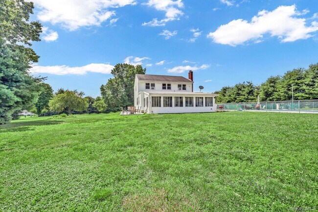 Building Photo - 6 Kuchler Dr