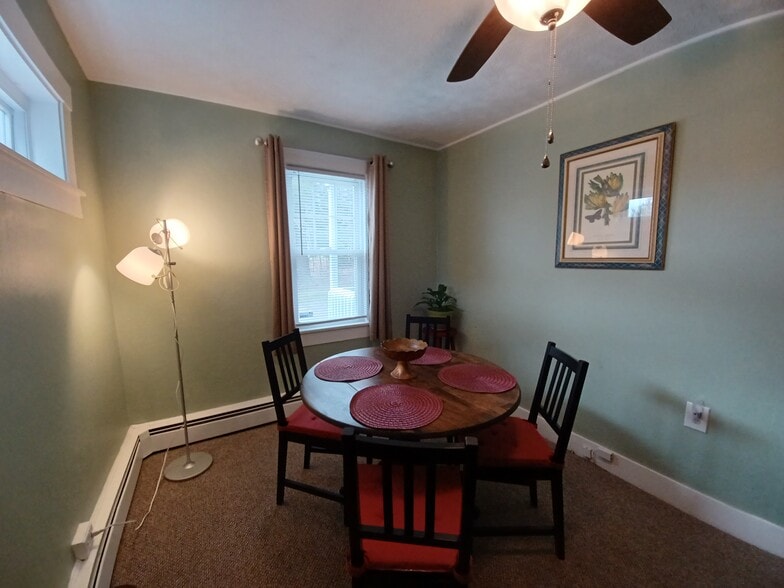 Dinning Room - 100 Isaac Rd