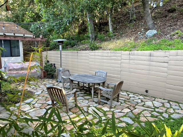 Building Photo - 678 Emerald Hill Rd