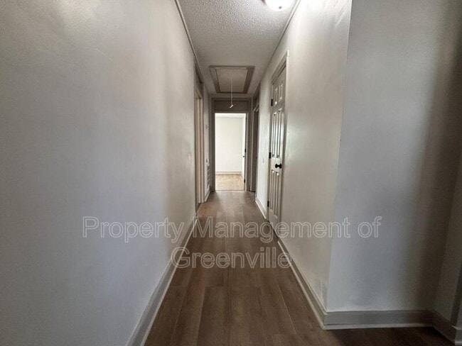 Building Photo - 504 Pickens St