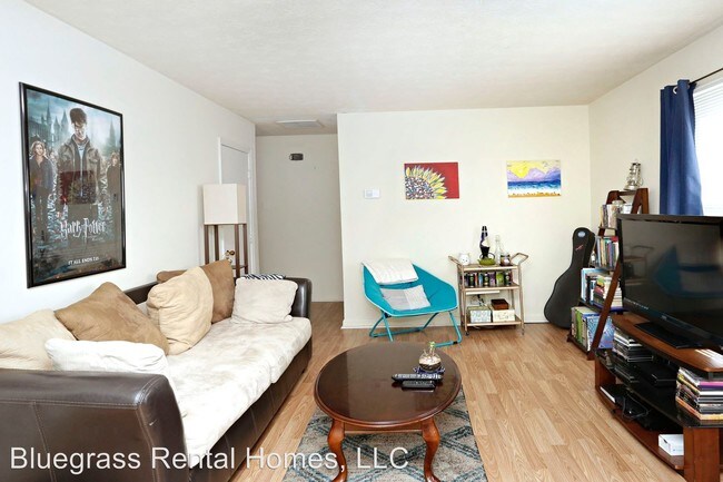 Primary Photo - 1 br, 1 bath Apartment - 1340 Royalty Court
