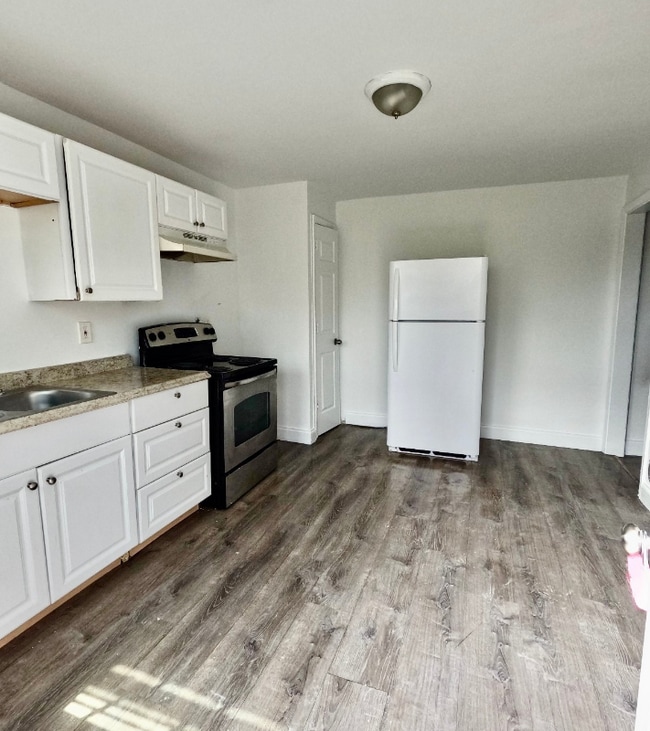 Building Photo - 1340 US-501