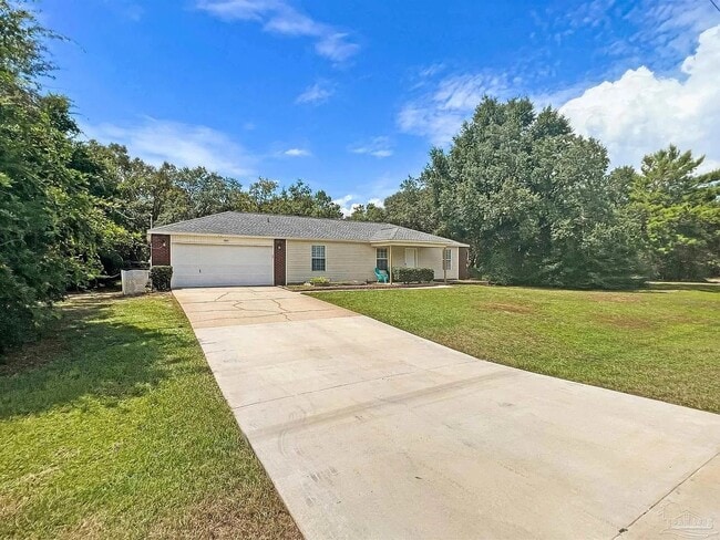 Building Photo - 2601 Edgewood Dr