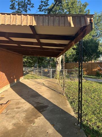 Building Photo - 9915 La Prada Dr