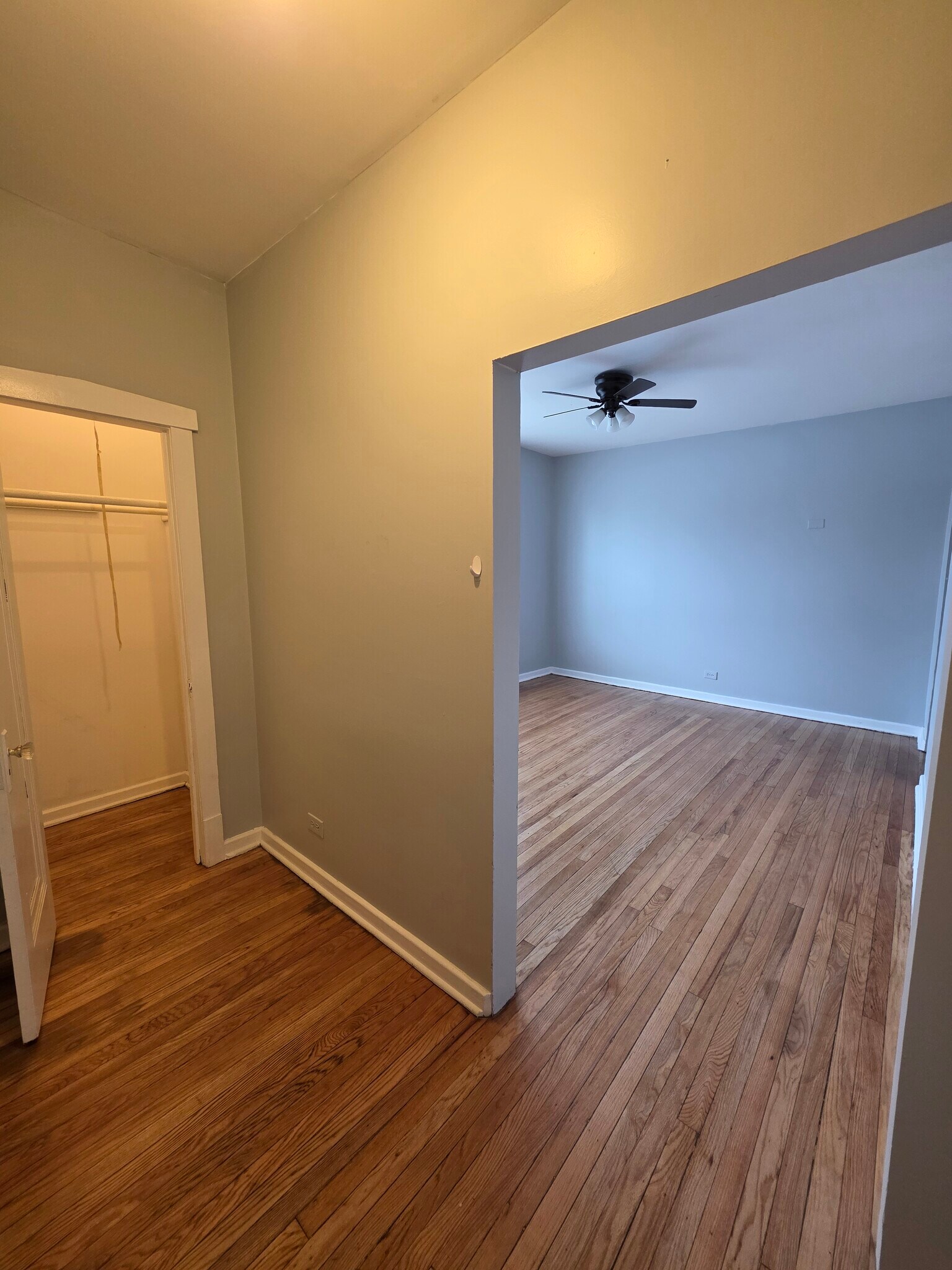 Building Photo - 4315 W 15th St