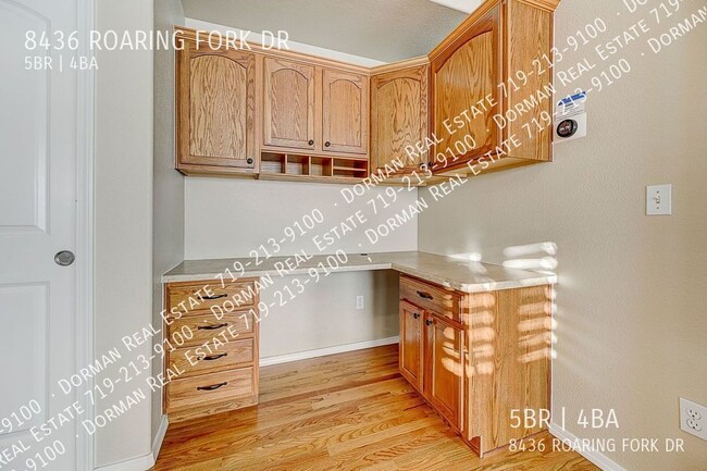 Building Photo - 8436 Roaring Fork Dr