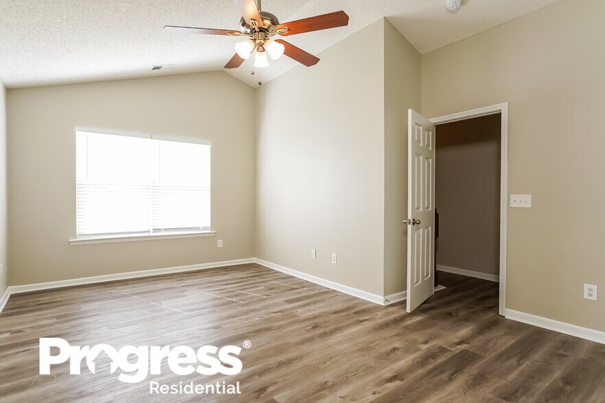 Building Photo - 6004 Silkwater Ct