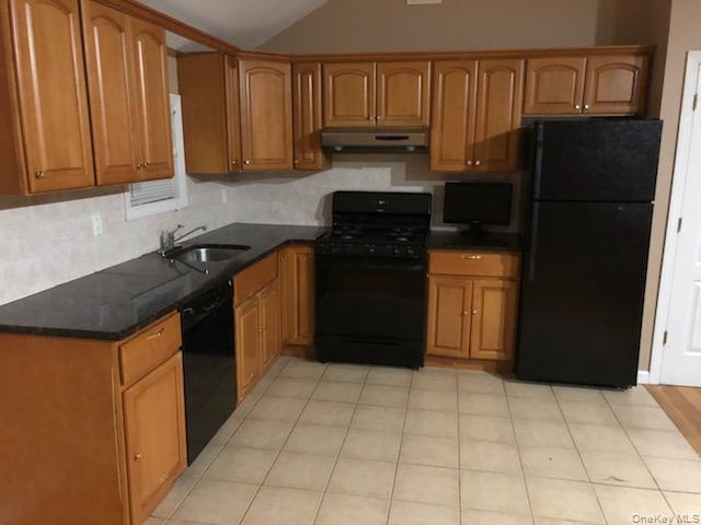 Building Photo - 87-30 Commonwealth Blvd