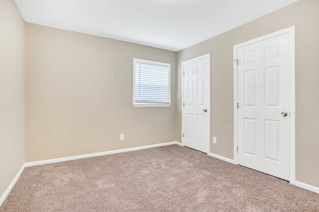 Building Photo - 1154 Penn Ct Se