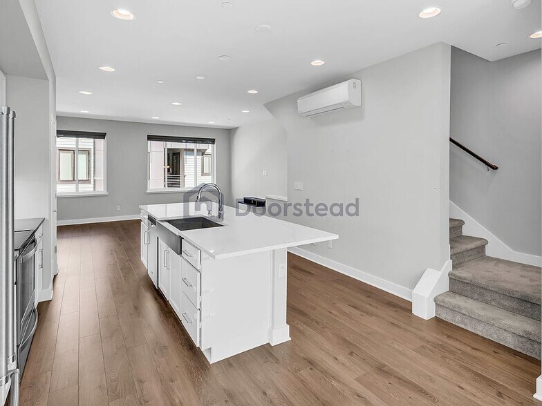 Building Photo - 18755 76th Ave W