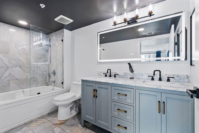 Building Photo - 31 SE 5th St